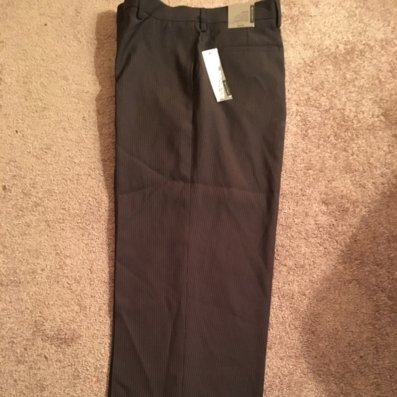 Structure Pants - Picture 3 of 3